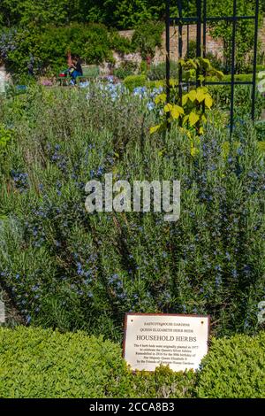 Haushalt Kräutergarten, einer von vier Kräuterbeete im Jahr 1977 für Queens Silver Jubilee gepflanzt, umgebaut im Jahr 2016 für 90. Geburtstag von Königin Elizabeth ll. Stockfoto