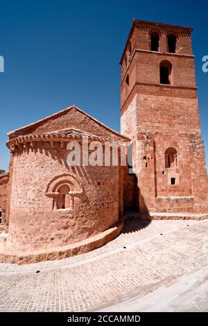 San Esteban de Gormaz, Spanien. Kirche von San Miguel. Diese romanische Kirche aus dem 11. Jahrhundert gilt als das älteste romanische Gebäude in Soria Stockfoto