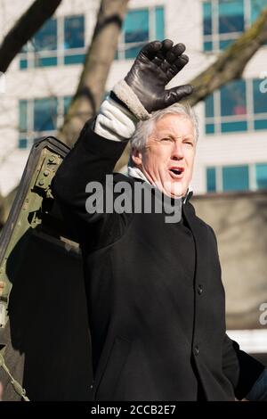 Seattle, USA - 5. Februar 2014: Pete Carroll früh am Tag während der Seahawks Heimkehr Parade auf der 4. Avenue nach dem XLVIII Super Bowl Sieg. Stockfoto
