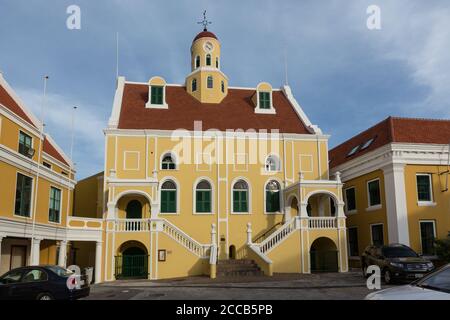 Die Fort Kirche, innerhalb der Mauern von Fort Amsterdam in der Punda Bezirk Willemstad, Curacao im Jahr 1763 gebaut, ist jetzt eine Vereinigte protestantische Kirche und Stockfoto
