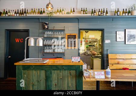 Baker, 13. AUG 2020 - Innenansicht des Kerouac's Restaurant and Bar Stockfoto
