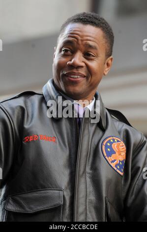 Manhattan, Vereinigte Staaten Von Amerika. November 2011. NEW YORK, NY - NOVEMBER 11: Cuba Gooding Jr. nimmt an der Veterans Day Parade in New York City Teil. Am 11. November 2011 in New York City. Personen: Cuba Gooding Jr. Credit: Storms Media Group/Alamy Live News Stockfoto