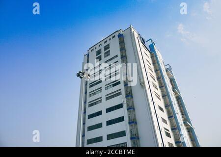 Howrah, Westbengalen, Indien - 23. Mai 2020 : Ansicht des Nabanna-Gebäudes in Howrah, Staatsverwaltungsgebäude von Westbengalen.Büro des Chief Ministers. Stockfoto