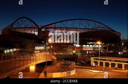 Lissabon, Deutschland. Mai 2019. firo: Champions League Final Turnier 2020, Lissabon, 18. August 2020, Fußball, UEFA Champions League, Halbfinale, RB Leipzig - PSG, Paris Saint Germain, LUZ Stadion, Außenansicht, Estadio da Luz Quelle: dpa/Alamy Live News Stockfoto