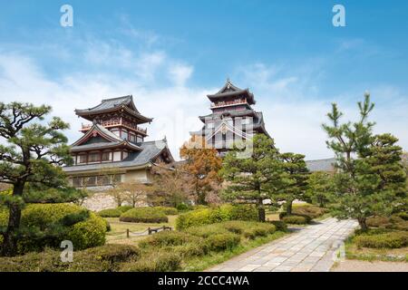 Fushimi Castle (Fushimi-Momoyama Castle) in Fushimi, Kyoto, Japan. Die aktuelle Struktur ist eine Nachbildung des Originals von Toyotomi Hideyoshi aus dem Jahr 1964 Stockfoto