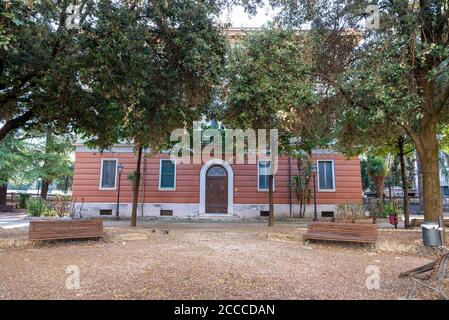 terni,italien august 21 2020:Gemeindeschulbüro im Zentrum von Terni Stockfoto
