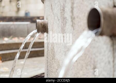 Öffentliche Aufnahme von Mineralwasser in Luso, Portugal, Europa Stockfoto