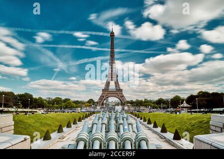 Europa, Frankreich, Paris, Eiffelturm, La Tour Eiffel, Champ de mars,7. Arrondissement, Trocadero Fountains Stockfoto