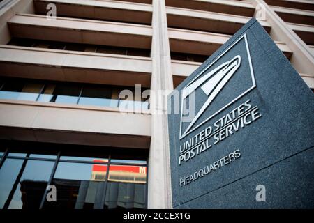 Washington, USA. August 2020. Das am 18. August 2020 aufgenommene Foto zeigt das Postamt der Vereinigten Staaten in Washington, DC, USA. Der US-Postdienst (USPS) ist "voll in der Lage", die Wahlpost der Nation "sicher und pünktlich" zu liefern, sagte Postmaster General Louis DeJoy am Freitag. Kredit: Ting Shen/Xinhua/Alamy Live Nachrichten Stockfoto