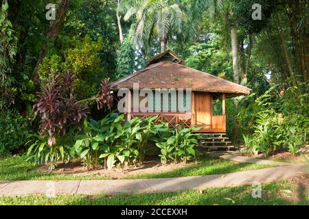 Bungalow im Walindi Plantation Resort, Kimbe Bay, New Britain, Papua-Neuguinea Stockfoto