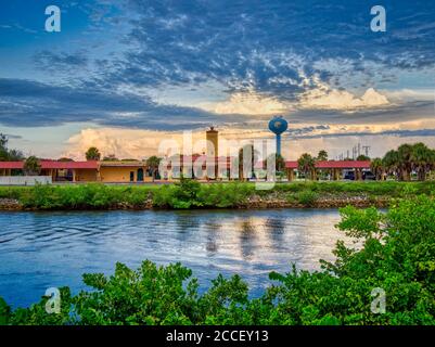 Das historische Mediterranean Revival Stil Venice Train Depot erbaut 1927 von der Seaboard Air Line Railway in Venice Florida in den Vereinigten Staaten Stockfoto