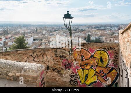 Spanien, Granada, Albaicin, Altstadt, Stadtmauern, besprüht Stockfoto