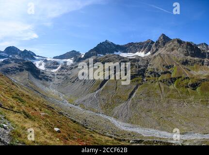 Österreich, Montafon, der Ochsentaler Gletscher am Piz Buin und der Ursprung der Ill. Stockfoto