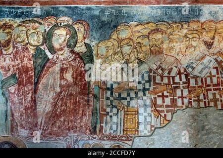 Gruppe von Kirchenvätern, Fresko aus dem späten Mittelalter, Narthex der St. Nikolaus-Kirche im georgisch-orthodoxen Kloster Qinzwissi, Inner Cart Stockfoto