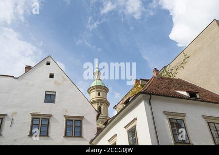 Graz, Österreich. August 2020. Detail der alten Gebäude im Stadtzentrum Stockfoto