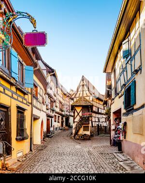 Eguisheim im Elsass Stockfoto