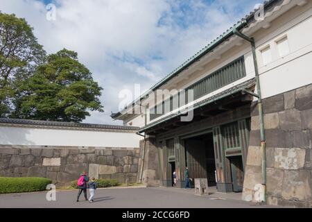 Tokio, Japan - Otemon-Tor am Kaiserpalast von Tokio in Tokio, Japan. Stockfoto