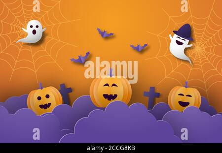 Happy Halloween Banner oder Poster Hintergrund mit Nachtwolken, Kürbisse, Geist und Fledermaus in Papier geschnitten Stil. Stock Vektor