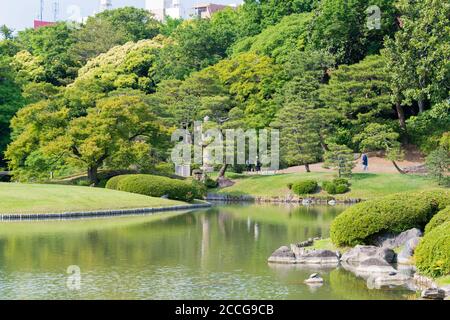 Tokio, Japan - Rikugien-Gärten in Tokio, Japan. Der Bau des Parks erfolgte zwischen 1695 und 1702. Stockfoto