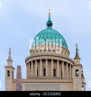 Deutschland, Potsdam, Evangelische Nikolaikirche am alten Markt. Stockfoto