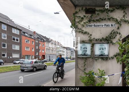 Schalker Meile Fanbereich des FC Schalke 04 Fußballverein, Kurt-Schumacher-Straße in Gelsenkirchen, Nordrhein-Westfalen, Deutschland Stockfoto