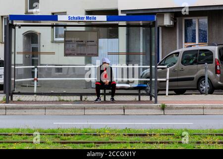 Tram Station 'Schalker Meile' Schalker Meile Fanbereich des FC Schalke 04 Fußballverein, in Gelsenkirchen, Nordrhein-Westfalen, Deutschland Stockfoto