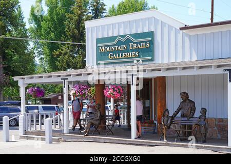 JACKSON HOLE, WY – 1. AUGUST 2020 – Blick auf die westliche Stadt Jackson Hole, Wyoming, USA. Stockfoto