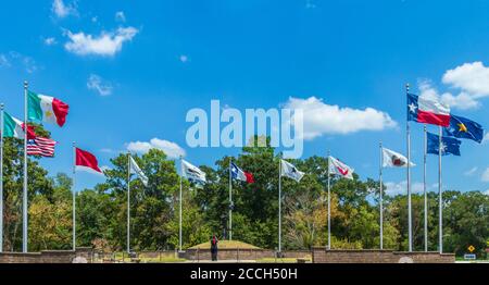 Lone Star Monument und Historical Flags Park (Texas Revolution Flags) in Conroe, Texas. Stockfoto