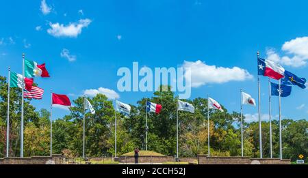 Lone Star Monument und Historical Flags Park (Texas Revolution Flags) in Conroe, Texas. Stockfoto