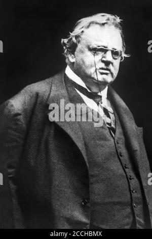 Gilbert Keith (G.K.) Chesterton war ein führender britischer Autor, Denker, Journalist, Kunstkritiker, Debattierer, Laientheologe und christlicher Apologe des frühen 20. Jahrhunderts. Als produktiver Schriftsteller veröffentlichte er fast 100 Bücher und über 4,000 Zeitungskolumnen und Essays. Foto: 4. September 1933. Stockfoto