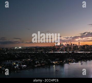 Brisbane Sonnenuntergang von Drohne mit mavic 2 pro Stockfoto