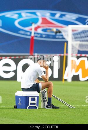 Lissabon, Lissabon, Portugal, 22. August 2020. Thomas TUCHEL, PSG Trainer im Training zum Finalspiel UEFA Champions League, Finalturnier FC BAYERN MÜNCHEN - PARIS SAINT GERMAIN (PSG) in der Saison 2019/2020, FCB, © Peter Schatz / Alamy Live News / Pool - die UEFA-VORSCHRIFTEN VERBIETEN DIE VERWENDUNG VON FOTOS als BILDSEQUENZEN und/oder QUASI-VIDEO - Nationale und internationale Nachrichtenagenturen AUSSCHLIESSLICHE redaktionelle Verwendung Stockfoto