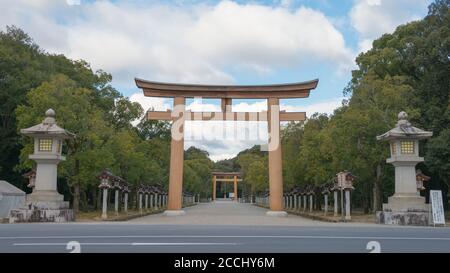 Nara, Japan - Kashihara Jingu Schrein in Kashihara, Nara, Japan. Der Schrein wurde ursprünglich 1890 erbaut. Stockfoto