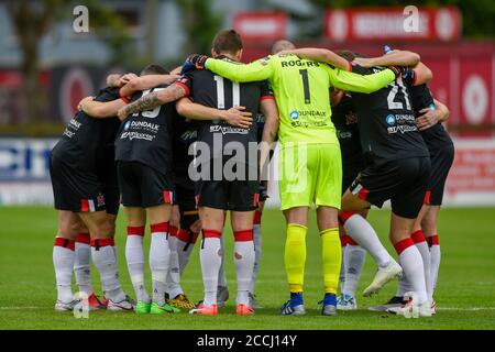 Sligo, Irland. August 2020. Dundalk Spieler während des SSE Airtricity Premier Division Match zwischen Sligo Rovers und Dundalk FC auf dem Showgrounds in Sligo, Irland am 22. August 2020 (Foto von Andrew SURMA/SIPA USA) Kredit: SIPA USA/Alamy Live News Stockfoto