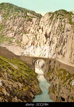 Teufelsebrücke 'Devil's Bridge', Andermatt, Uri, Schweiz. Stockfoto