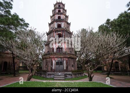 Thien Mu Pagode in Hue, Vietnam Stockfoto