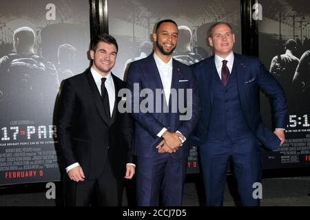 LOS ANGELES - 5. FEB: Alek Skarlatos, Anthony Sadler, Spencer Stone bei der Weltpremiere von 15:17 bis Paris im Warner Brothers Studio am 5. Februar 2018 in Burbank, CA Stockfoto