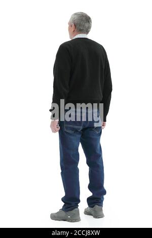 Der Mensch in Jahren steht in vollem Wachstum auf einem zurück Weißer Hintergrund Stockfoto