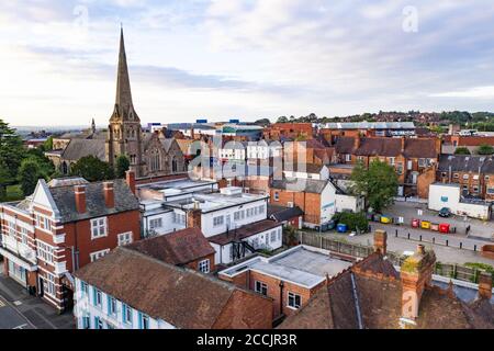 Luftaufnahme des Stadtzentrums von Redditch, Worcestershire, Großbritannien. Redditch berühmt für Nadelherstellung und Angelausrüstung Produktion. Stockfoto