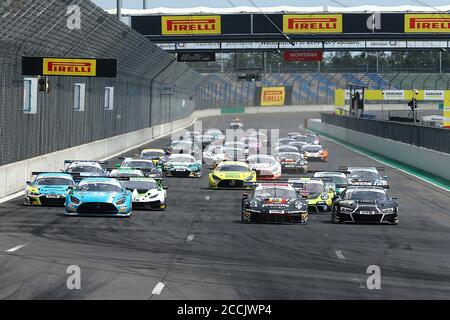 SCHIPKAU, DEUTSCHLAND - 31. JULI: 02-08-2020: Autosport: ADAC Motorsport: Schipkau, Start-Lauf 2 des ADAC GT Masters während des ADAC Motorsports am 31. Juli 2020 in Schipkau, Deutschland. Stockfoto