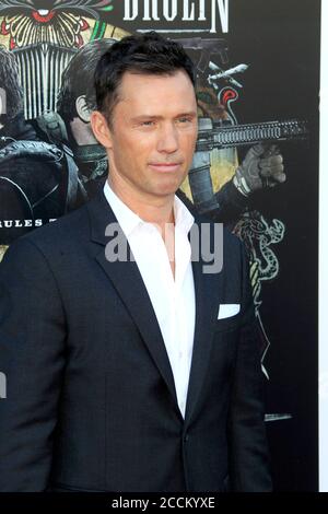 LOS ANGELES - JUN 26: Jeffrey Donova im Sicario: Tag des Soldado Premiere im Village Theatre am 26. Juni 2018 in Westwood, CA Stockfoto