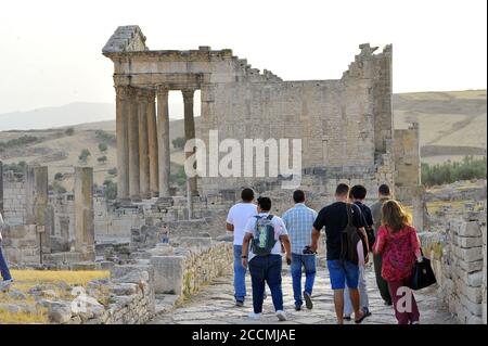 Dougga, Béja, Tunesien. August 2020. Beschreibung Dougga oder Thugga ist eine archäologische Stätte in der Delegation des Gouvernements Téboursouk von Béja im Nordwesten Tunesiens. Die UNESCO hat diese Stätte 1997 in die Liste des Weltkulturerbes aufgenommen und sie als die "am besten erhaltene römische Stadt in Nordafrika" eingestuft. Foto: Chokri Mahjoub Quelle: Chokri Mahjoub/ZUMA Wire/Alamy Live News Stockfoto