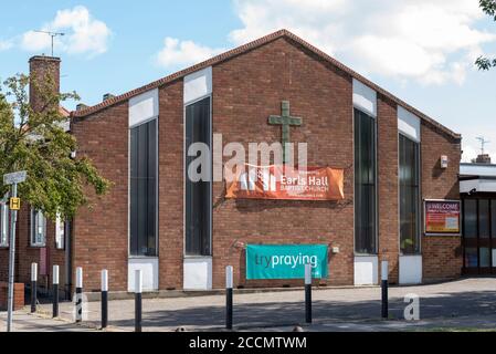 Earls Hall Baptist Church, HobleyThick Lane, Westcliff on Sea, Southend on Sea, Essex, Großbritannien. Trybeying-Banner. Eingetragene Wohltätigkeitskirche Stockfoto