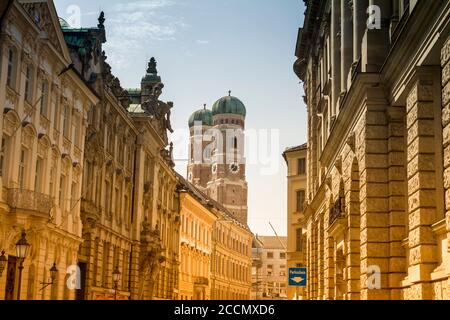 Rathaus, Frauenkirche, München, Bayern, Deutschland. Stockfoto