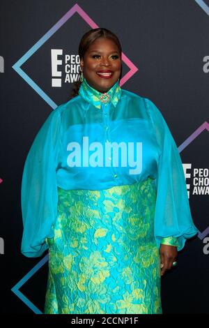 LOS ANGELES - NOV 11: Retta bei den People's Choice Awards 2018 im Barker Hanger am 11. November 2018 in Santa Monica, CA Stockfoto