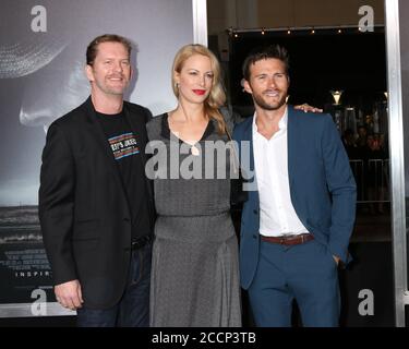 LOS ANGELES - DEZ 10: Stacy Poitras, Alison Eastwood, Scott Eastwood bei der Mule-Weltpremiere im Village Theatre am 10. Dezember 2018 in Westwood, CA Stockfoto