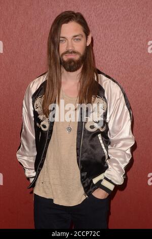 LOS ANGELES - APR 15: Tom Payne beim The Walking Dead und Fear The Walking Dead Survival Sunday Fan Event am 15. April 2018 im AMC Century City in Century City, CA Stockfoto