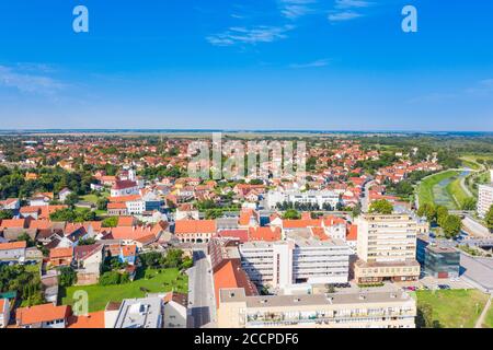 Luftaufnahme des Stadtzentrums von Vukovar, Slawonien und Srijem Regionen von Kroatien Stockfoto