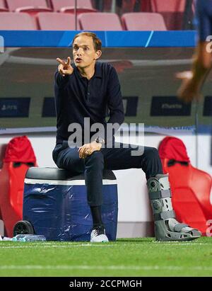 Lissabon, Lissabon, Portugal, 23. August 2020. Thomas TUCHEL, PSG Trainer im Endspiel UEFA Champions League, Endturnier FC BAYERN MÜNCHEN - PARIS ST. GERMAIN (PSG) 1-0 in Season 2019/2020, FCB, © Peter Schatz / Alamy Live News / Pool - die UEFA-VORSCHRIFTEN VERBIETEN DIE VERWENDUNG VON FOTOS als BILDSEQUENZEN und/oder QUASI-VIDEO - Nationale und internationale Nachrichtenagenturen REDAKTIONELLE Verwendung NUR für die redaktionelle Verwendung Stockfoto