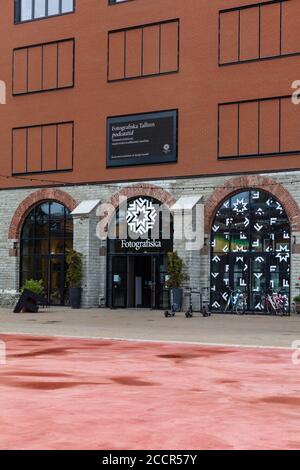 Telliskivi ist ein ehemaliger Industriekomplex und heute das kreative Zentrum Tallinns. Tallinn, Estland Stockfoto